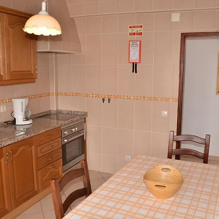 Dinita البوفيرا